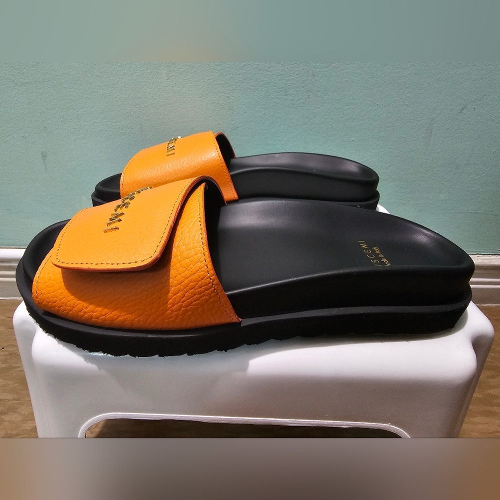 NIB BUSCEMI Scratch Pebbled Leather Orange Black Slides Sandals sz 37 - Picture 5 of 10